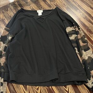 BiBi Black Top with Camo Sleeves